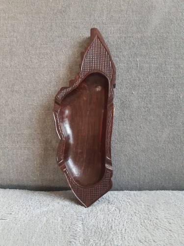 Cendrier sculpté bois - , de