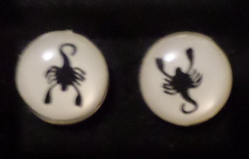 Paire boucles oreilles en - boucles, d'oreilles