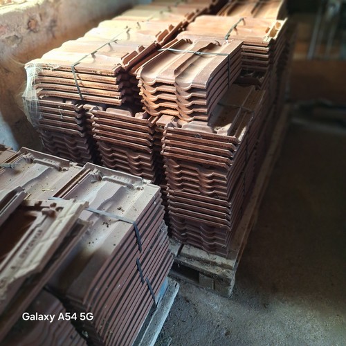 Tuiles standard neuves - 9,