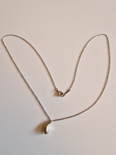 Tiffany teardrop tear - &,