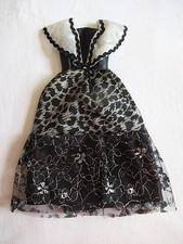 BARBIE - MAGNIFIQUE ROBE DE