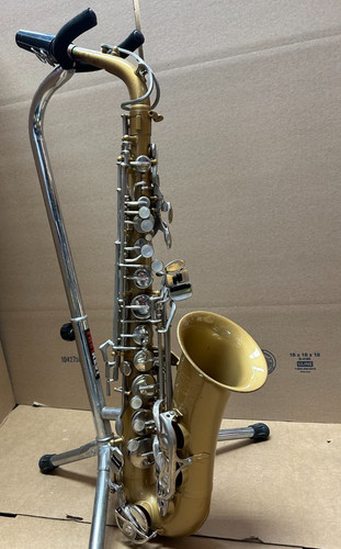 Selmer bundy made usa - ii,