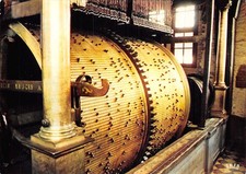 BELGIQUE BRUGES LE BEFFROI MECANISME DU CARILLON AUTOMATIQUE