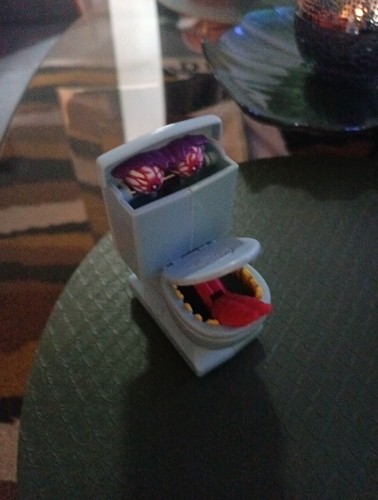 Authentic rare 1989 kenner - authentic,