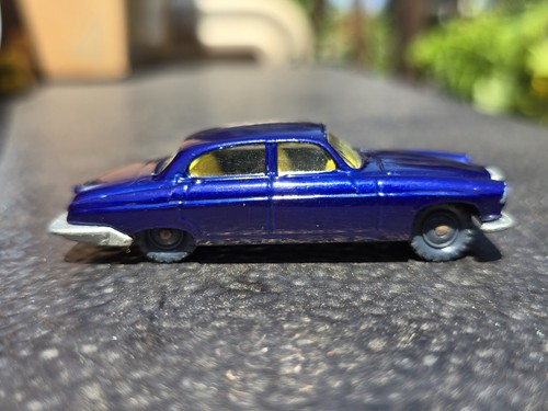 Husky diecast jaguar - diecast,