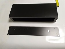 COFFRET CASE BOX CHASSIS METAL AMPLIFICATEUR  Rack 19" 430x155x80 mm interieur 