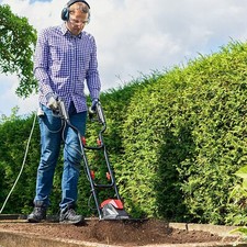 Scheppach Motoculteur Motobineuse électrique 1050W largeur travail 36cm 16lames