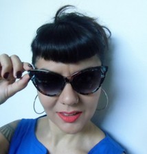 Lunettes papillon cats eyes yeux de chat soleil solaire fleurs tons froids retro