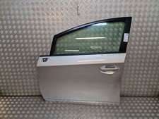 Porte avant gauche - Toyota Prius III 5 portes de sept. 2009 à fev. 2016 *