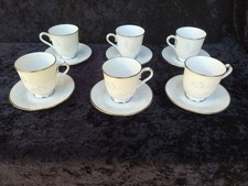Tasses sous - 6,