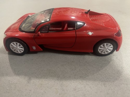 Voiture miniature échelle