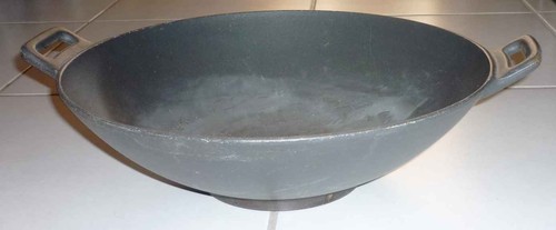 Wok ancien fonte - wok,