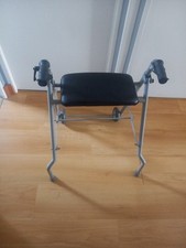 déambulateur pliable 2 roues