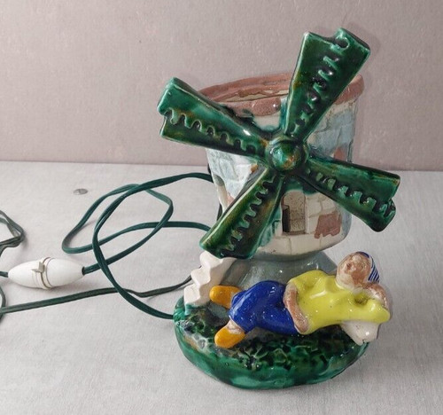 Ancienne lampe veilleuse en - /,