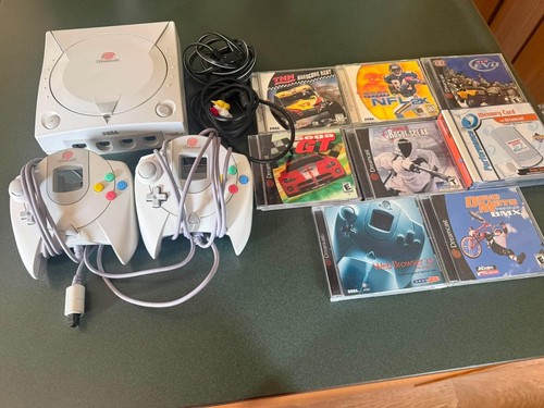 Sega dreamcast console bundle - sega,