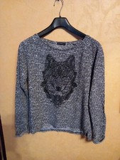 Pull noir avec com couture blanche bonobo avec tête de loup T 42 ss manteau jean