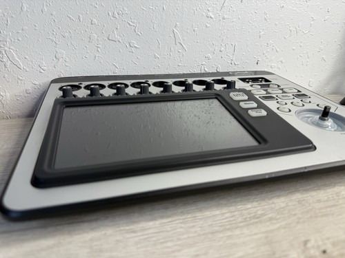 Qsc touchmix digital mixer - digital,