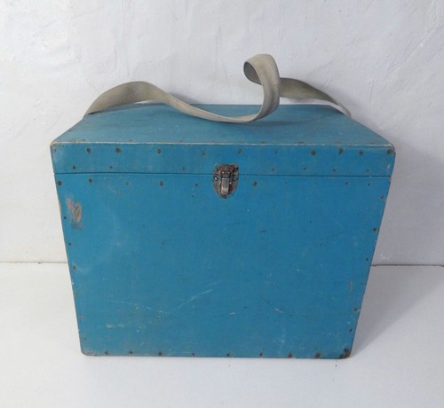 Ancien coffre bois - en, bleu