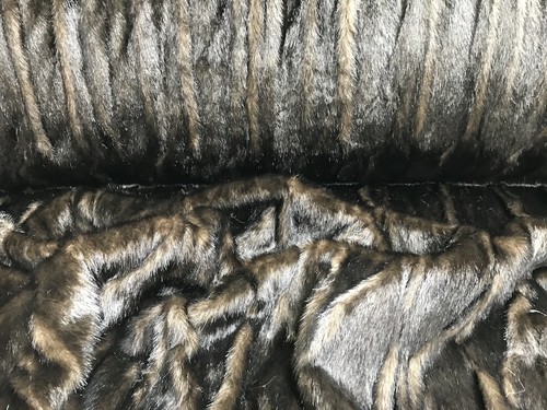 Pelage fausse fourrure - pelage, en