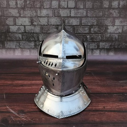 Casque médiéval acier - casque,
