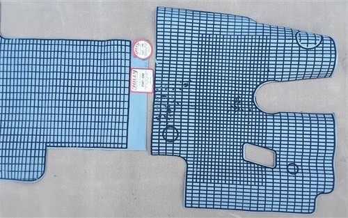 Série sur tapis caoutchouc - série,