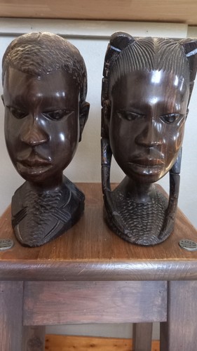 Paire bustes africains - de,