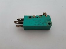 interrupteur remplissage de bac de tondeuse autoportée GGP - 325425000/1