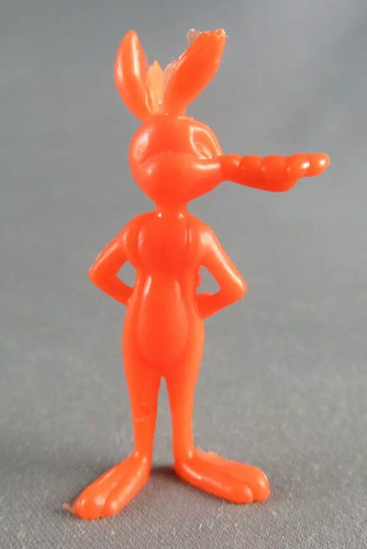Looney tunes figurine - tunes,