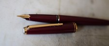 RARE VINTAGE STYLO PLUME MONTBLANC CLASSIC EN RESINE BORDEAUX - PL.UME DOREE MOY