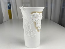 Vase en porcelaine Kaiser 19