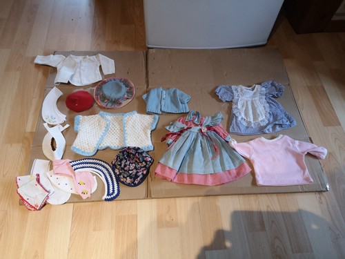 Lot habits poupee - de,