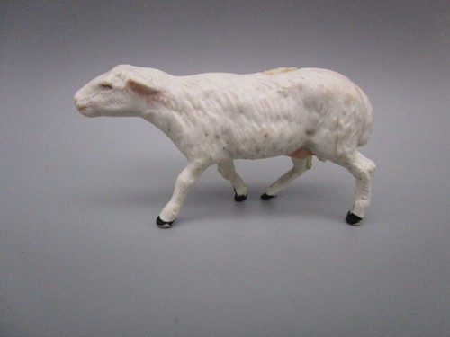 Figurine ancienne plastique - en,