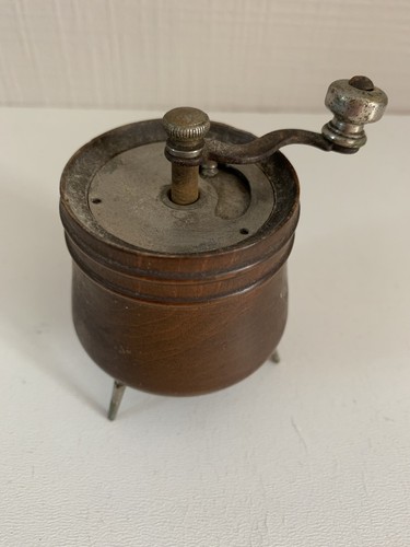 Ancien petit moulin - .ancien, a