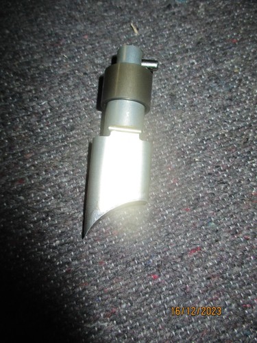 Valve gauche origine servie - gauche,
