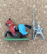 Warhammer Bretonnian Grail Knight w/ Sword and Lance Metal w/ Horse OOP S