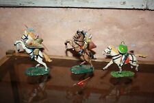 Lot 3 CHEVALIER sur CHEVAL ELASTOLIN Moyen age Médieval