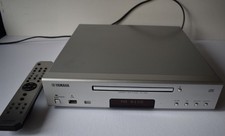 Lecteur CD Yamaha CD 1330 avec
