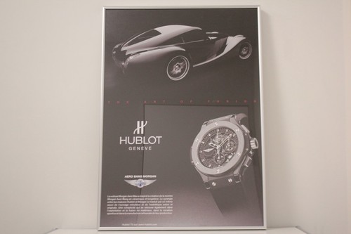 Hublot tableau publicité - hublot,