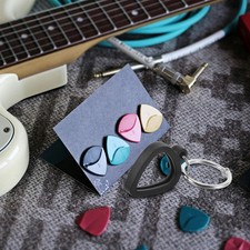 Pendentif Médiator