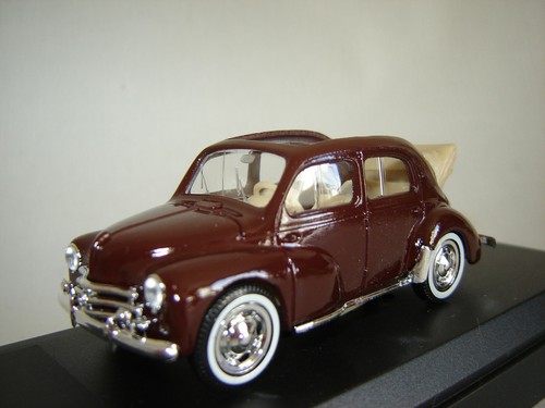 Renault4 cv découvrable - renault4,