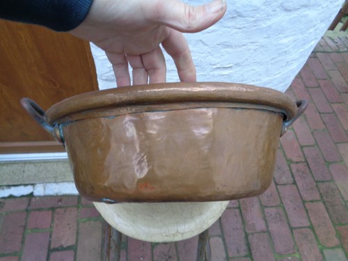 Ancienne grande bassine - ancienne,