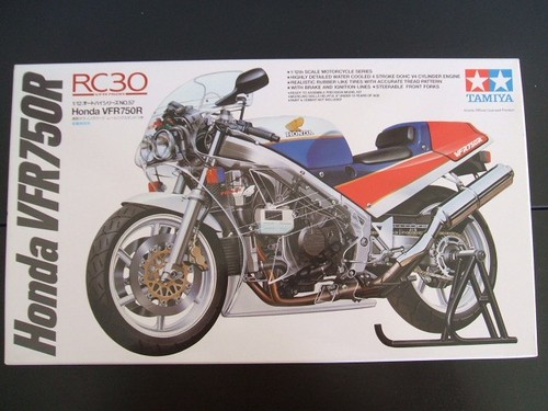 Maquette moto honda vfr - honda,