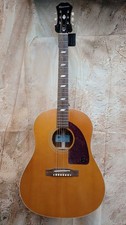 Guitare acoustique électrique