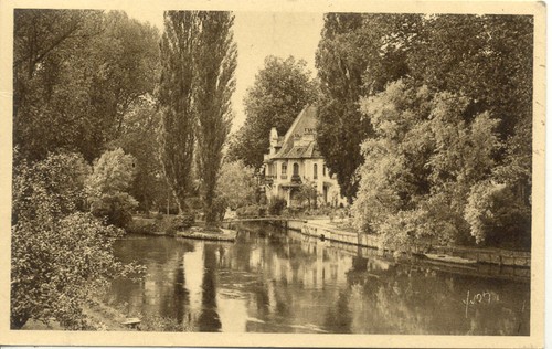 Montigny les bords loing - les,