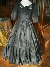 JEANNE LANVIN ROBE ET ETOLE