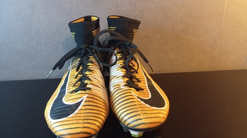 Chaussures foot nike - chaussures,