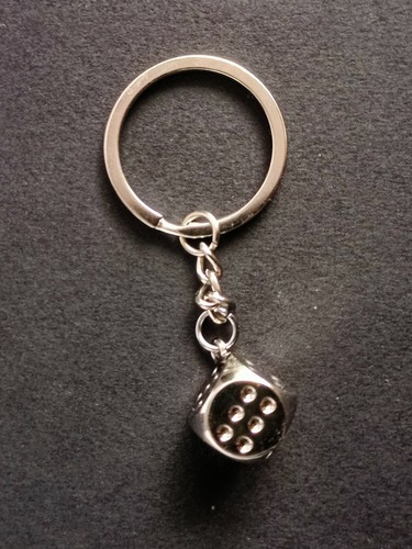 Porte clefs dés métal - porte,