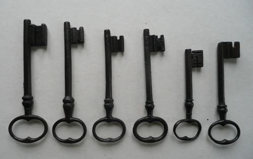 Lot cles de serrure - de,