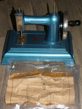 Ancienne Machine à Coudre