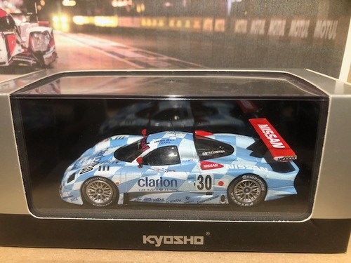 Kyosho nissan r390 gt1 - ,